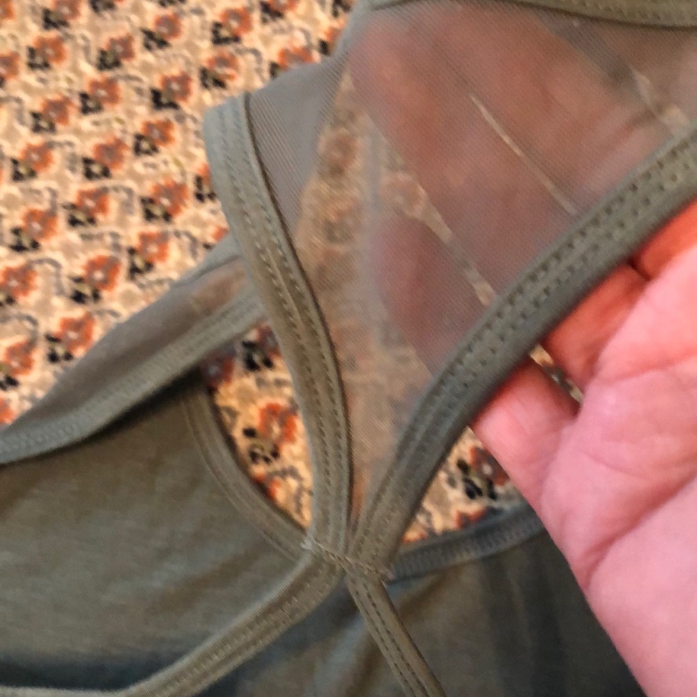 NWT New Balance Racerback Workout Tank size M - Picture 7 of 10